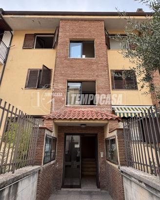 Appartamento a Caserta Via Iadevaia 3 locali