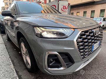 AUDI Q5 40 TDI 204 CV quattro S tronic S line plus