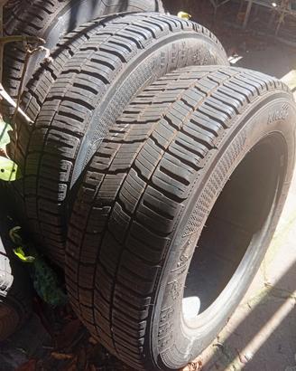 Gomme nuovissime da carico furgone 
