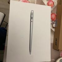 MacBook Air 13" A1466