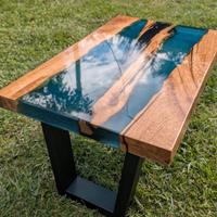 Tavoli in Resina e Legno