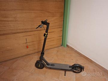 monopattino xiaomi