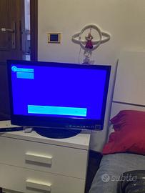 TV Grundig HD +Decoder DVB T2 i- ZAP- Tutto Inclus