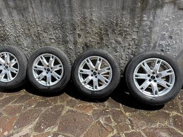 Cerchi r18 originali Range Rover Evoque con gomme