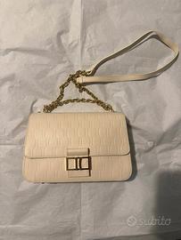 Borsa Prima Classe panna con catena oro
