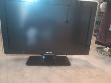 TV  Philips LCD 32 pollici