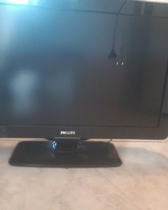 TV  Philips LCD 32 pollici