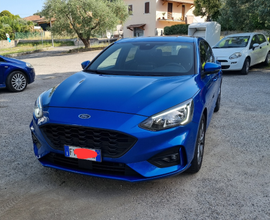 Ford Focus 1.0 st line