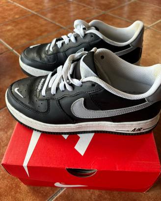 Scarpe Nike Swoosh tg 36