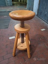 Sgabello Legno Midcentury firmato 