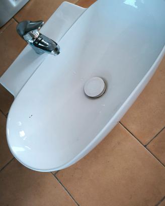 lavabo da appoggio 