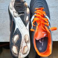 scarpe da calcio, baseball o softball