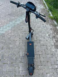 Monopattino elettrico Kukirin G2