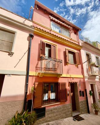 3 LOCALI A CAGLIARI