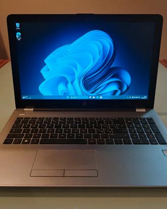Portatile HP 240 G5 core i7 8/256gb Windows 11 