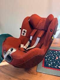 Seggiolino Cybex Sirona Z i-size + Base ruotante