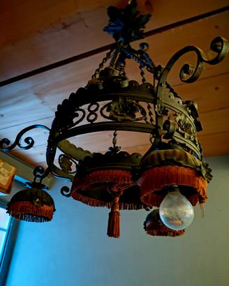 lampadario ferro batttuto