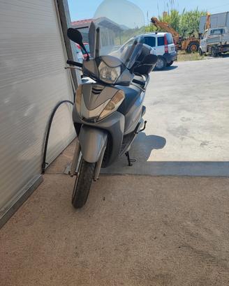 Honda Sh 300