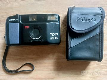 OLYMPUS TRIP MD3 DX con custodia 