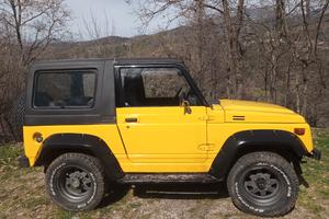 Suzuki samurai 413SJ