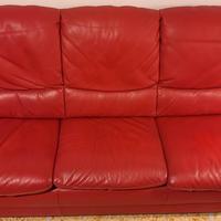 DIVANO LETTO ROSSO TUTTO IN VERA PELLE 3 POSTI