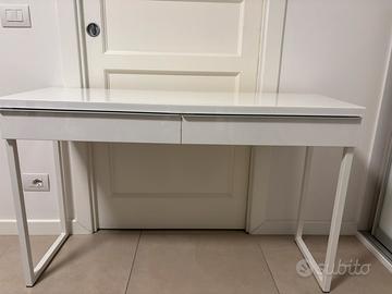 Scrivania 120 x 40 bianca lucida con cassetti