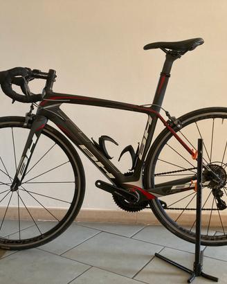 Bici da corsa BH G6 in carbonio