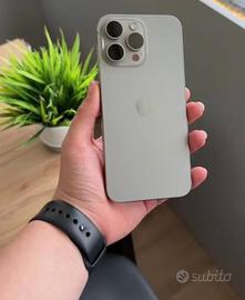 iPhone 15 pro Titanio Titanium