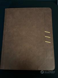 Custodia per tablet in pelle