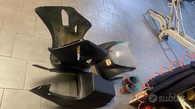 Carene cruciata suzuki rgv 250 e telaio posteriore