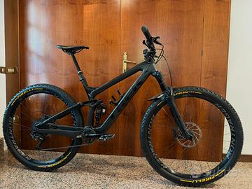 Trek Slash 9.8