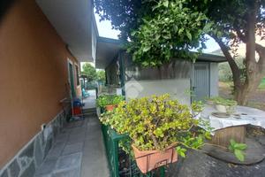 CASA SEMINDIPENDENTE A COGORNO