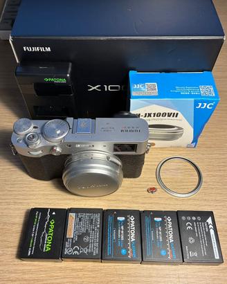 Fujifilm x100v