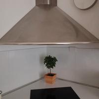 Cappa aspirazione angolare 