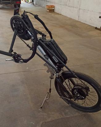 Handbike per carrozzina