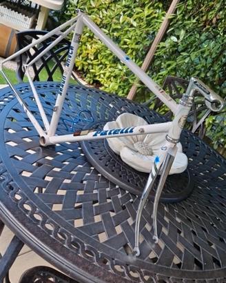 telaio bici da corsa Patelli.