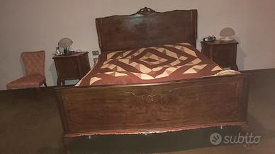 Camera matrimoniale completa vintage