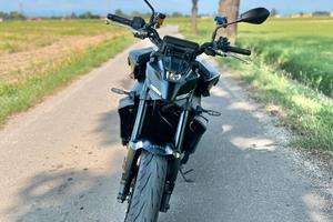 Yamaha MT09 2024 da vetrina