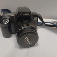 macchina fotografica Canon a rullino 