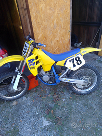 Suzuki 125