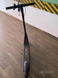 Monopattino elettrico Segway Ninebot E2 Pro
