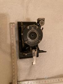 Macchina fotografia antica, soffietto inizio secol
