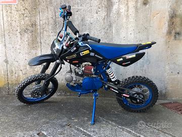 Pit bike 125