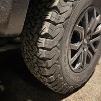 BFGOODRICH KO2 285/70 R17 113/116s
