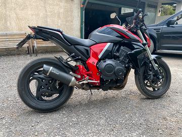 Honda cb 1000 r