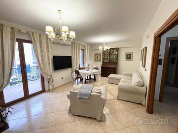 4 LOCALI A POLLENA TROCCHIA