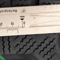 Due gomme invernali 205/55/16