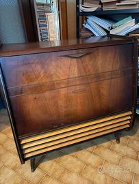 Mobile radio vintage Schaub-Lorenz con giradischi