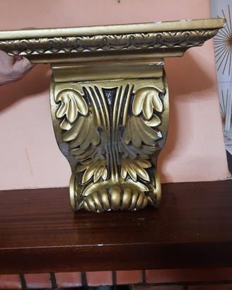 Capitello in Gesso