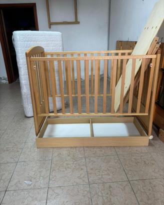 Culla e fasciatoio
